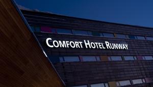 Fasade, Comfort Hotel Runway, åpnet 2010 Fasade, Comfort Hotel Runway, åpnet 2010
