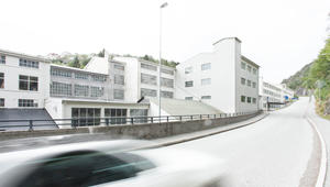 Arna Industrihus as,eiendomsutvikling og daglig ledelse, www.arnaindustrihus.no