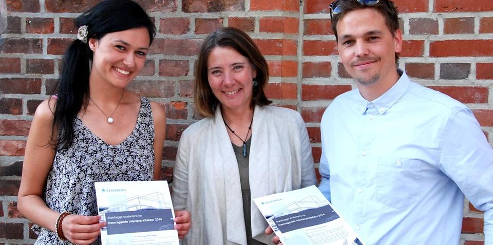 Statsbyggs studentpris for fremragende interiørarkitektur til to studentmedlemmer i NIL